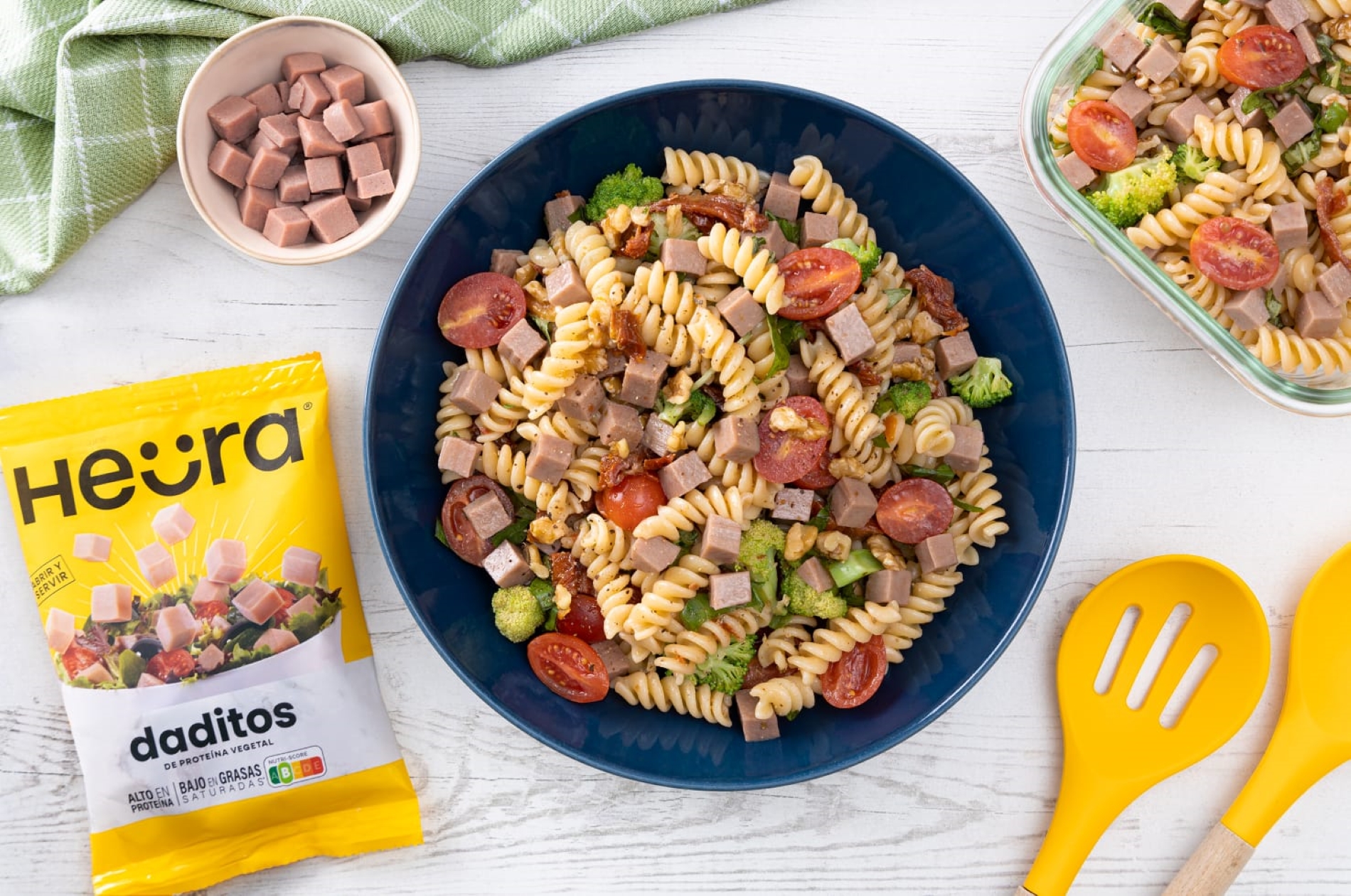 pasta con daditos de no jamon